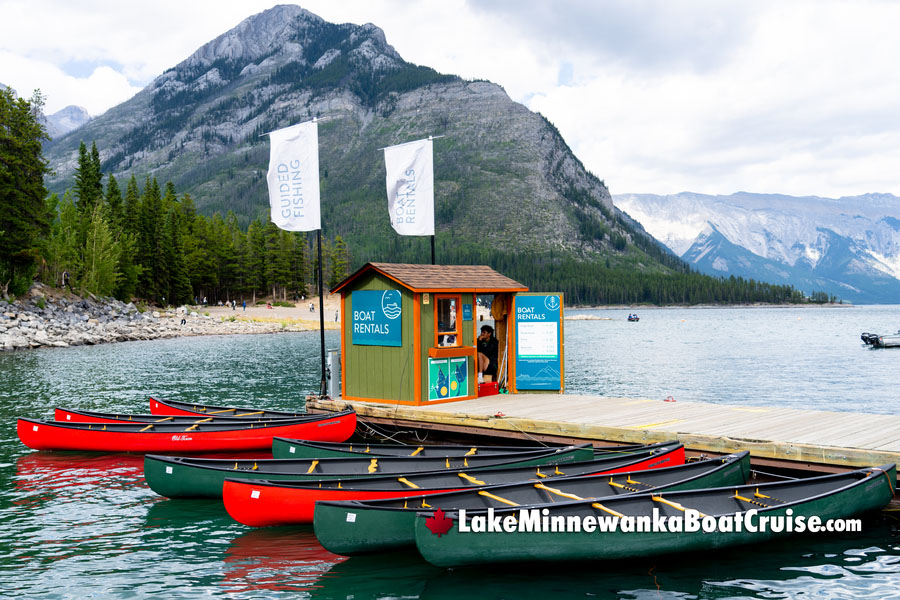 Canoe Rentals at Lake Minnewanka