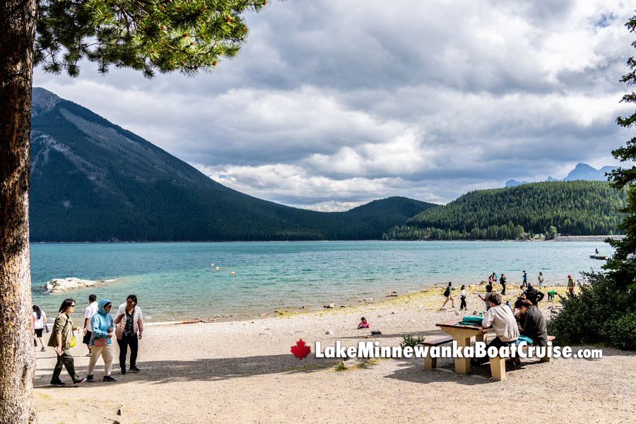 Lake Minnewanka Picnic Area